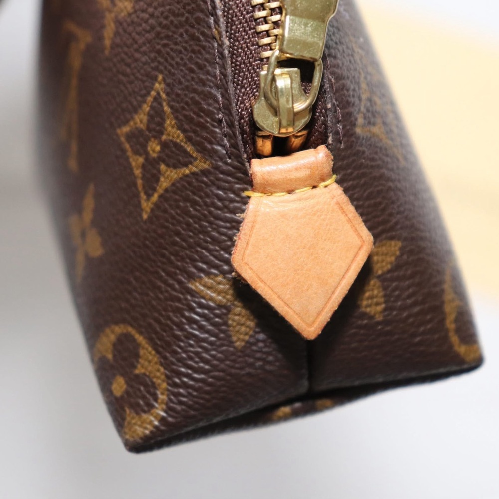 💖 💯 Authentic LOuis Monogram Cosmetic Pouch PM 💖 - Picture 4 of 15